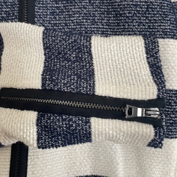 Gap Mid Weight Striped Blazer - Picture 4 of 7